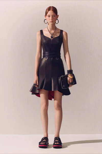 Look 15